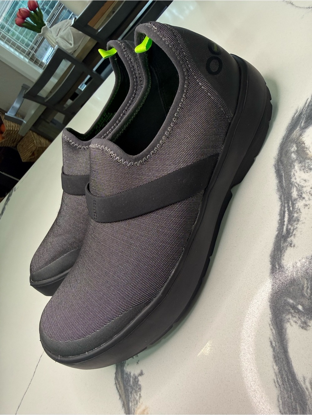 OOfos OOmg Fibre Womens Size 9 Shoes Gray Recovery Gym Workout Sneakers